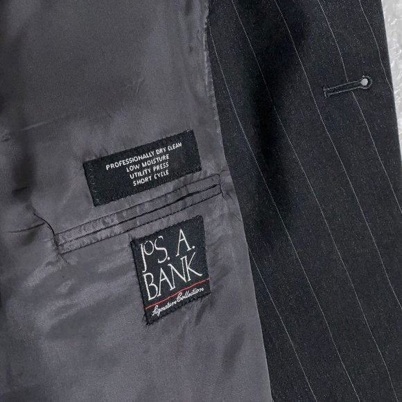 Jos A Bank Gordon 100% Wool Pinstripe Blazer in Charcoal Men's Size 46R - Picture 7 of 9